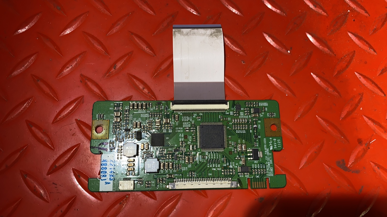 测试好的 原装LC320WXN LG逻辑板6870C-0325A