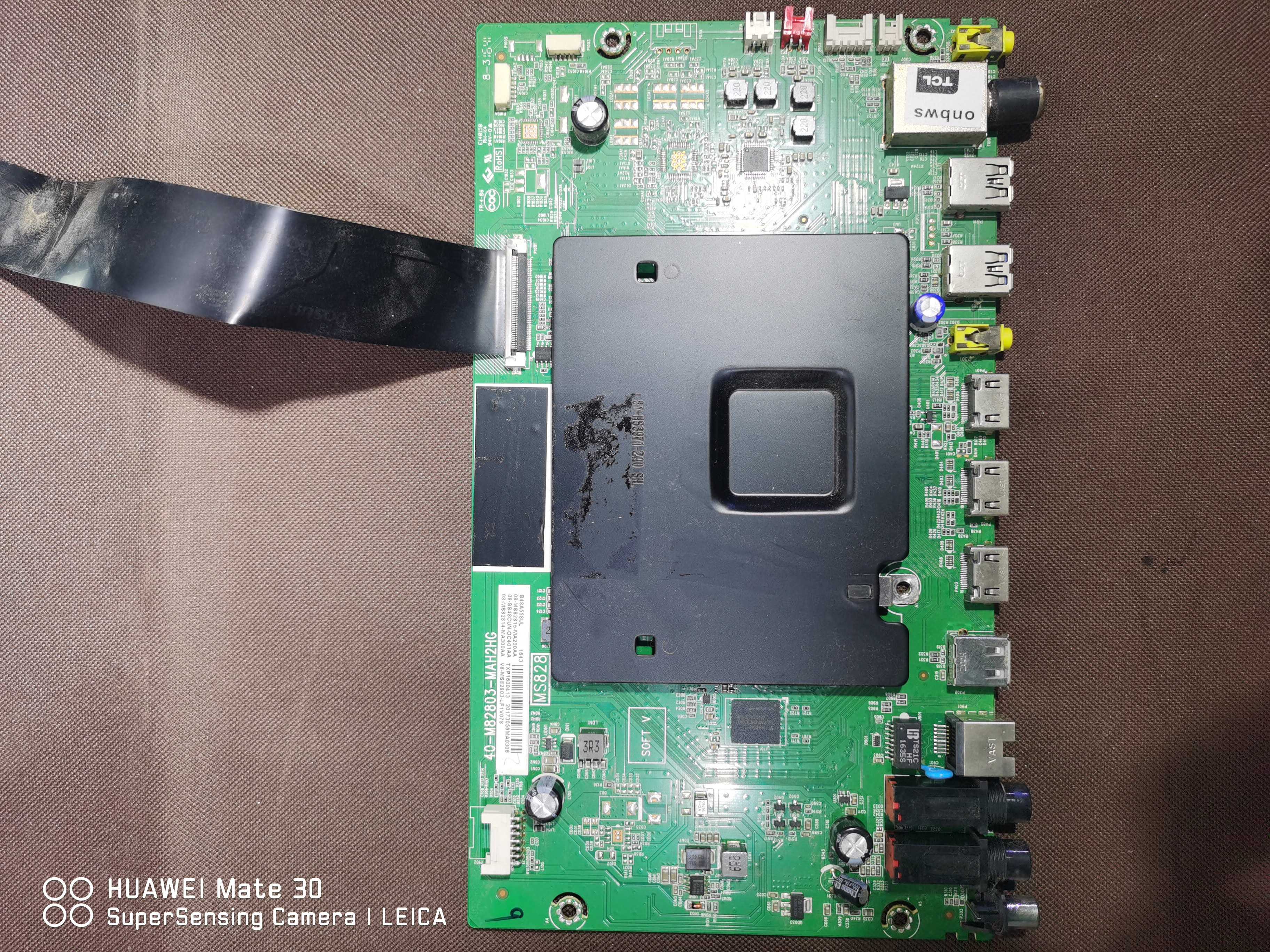 原装TCL B48A558UL主板40-M82803-MAH2HG屏LVU480NDEL SD9W03 V1