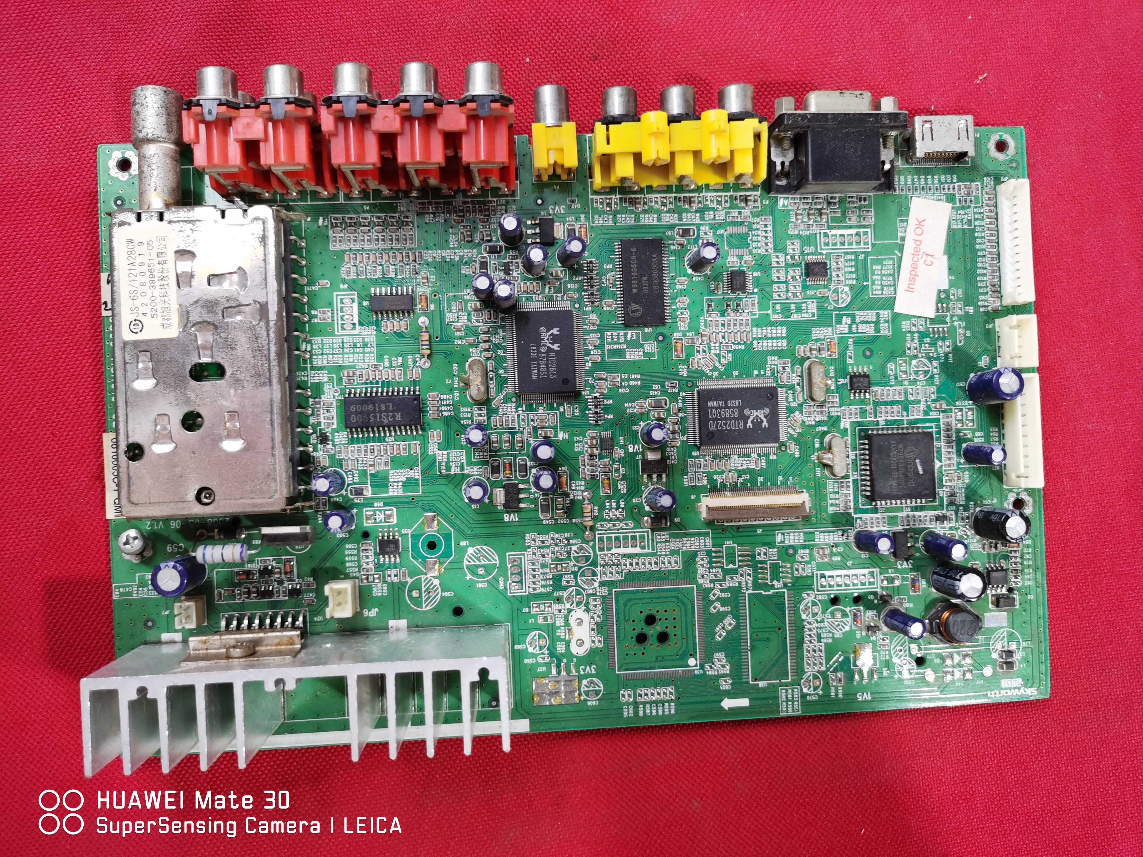 原装创维 26L16SW主板5800-A8R010-02 屏V260B1-LN1实拍图发货