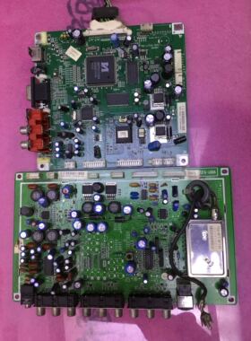 ~原装夏华 LC32U16主板782-L27U6-560C L32U16-400B屏V320B1-L01