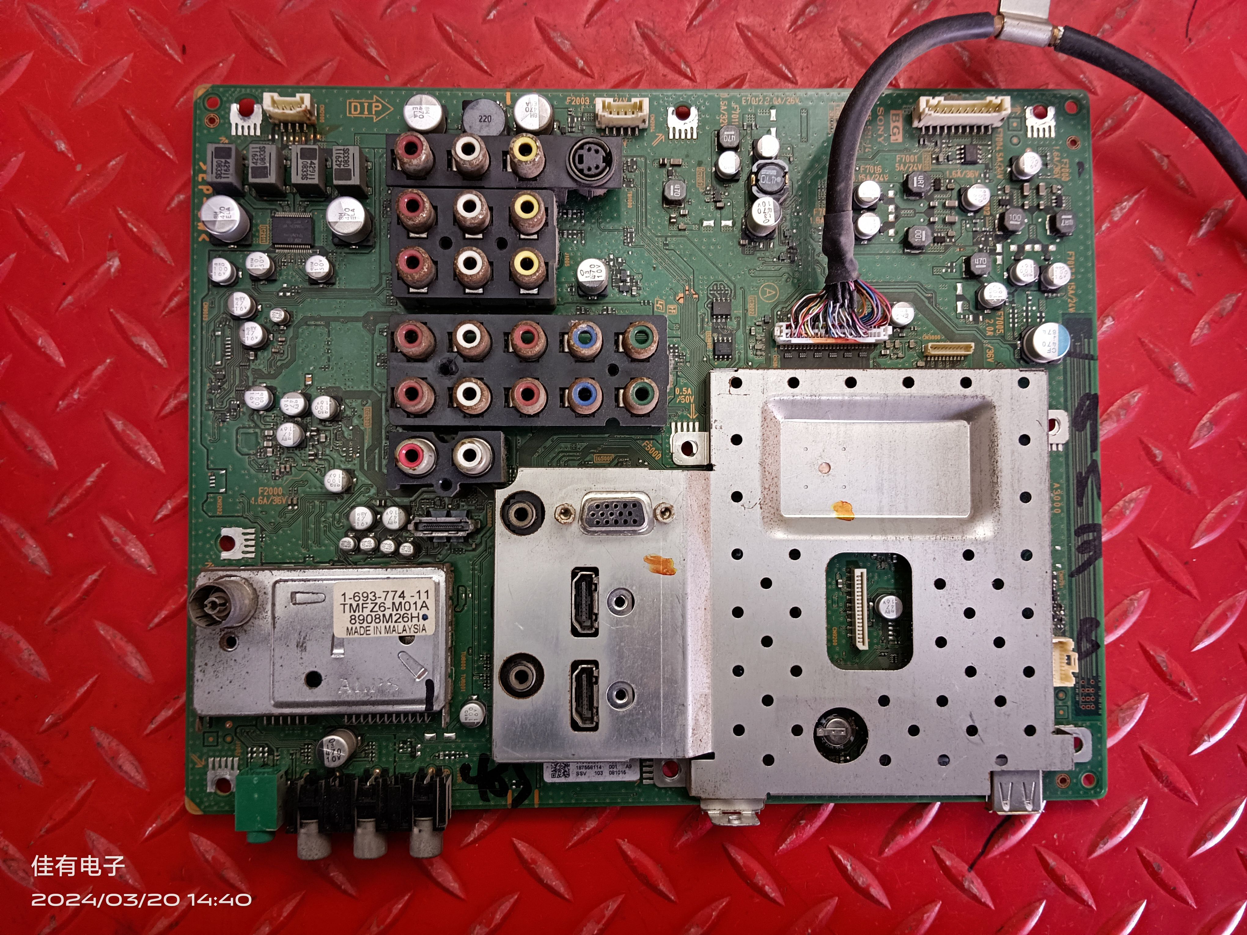 原装索尼KLV-40V530A 主板1-875-581-14配屏LTZ400HA07