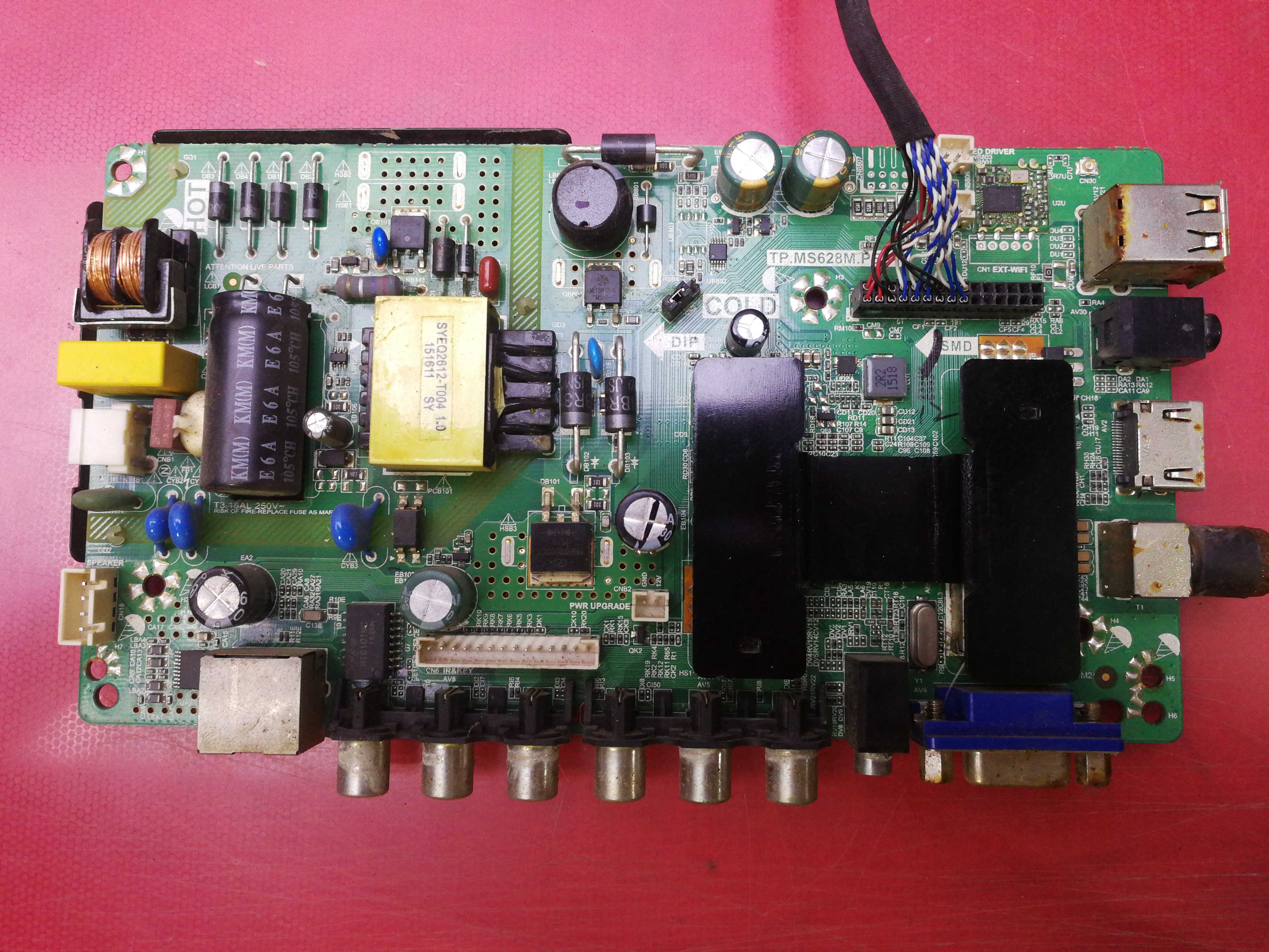 原装32寸液晶电视一体主板TP.MS628M.PB818屏边板