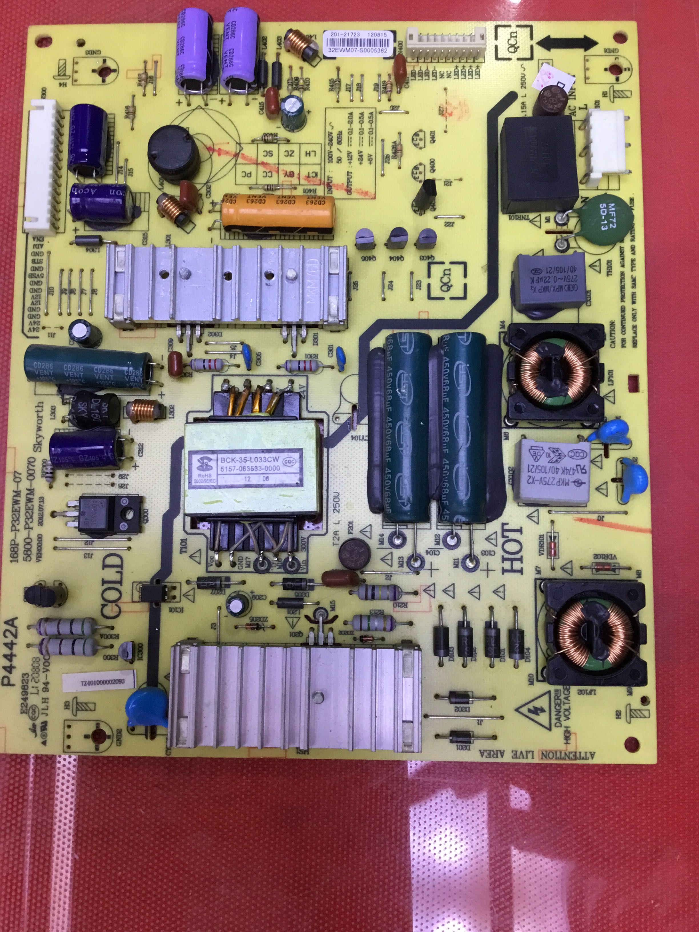 原装创维32E500E电源板5800-P32EWM-0070 168P-P32EWM-07