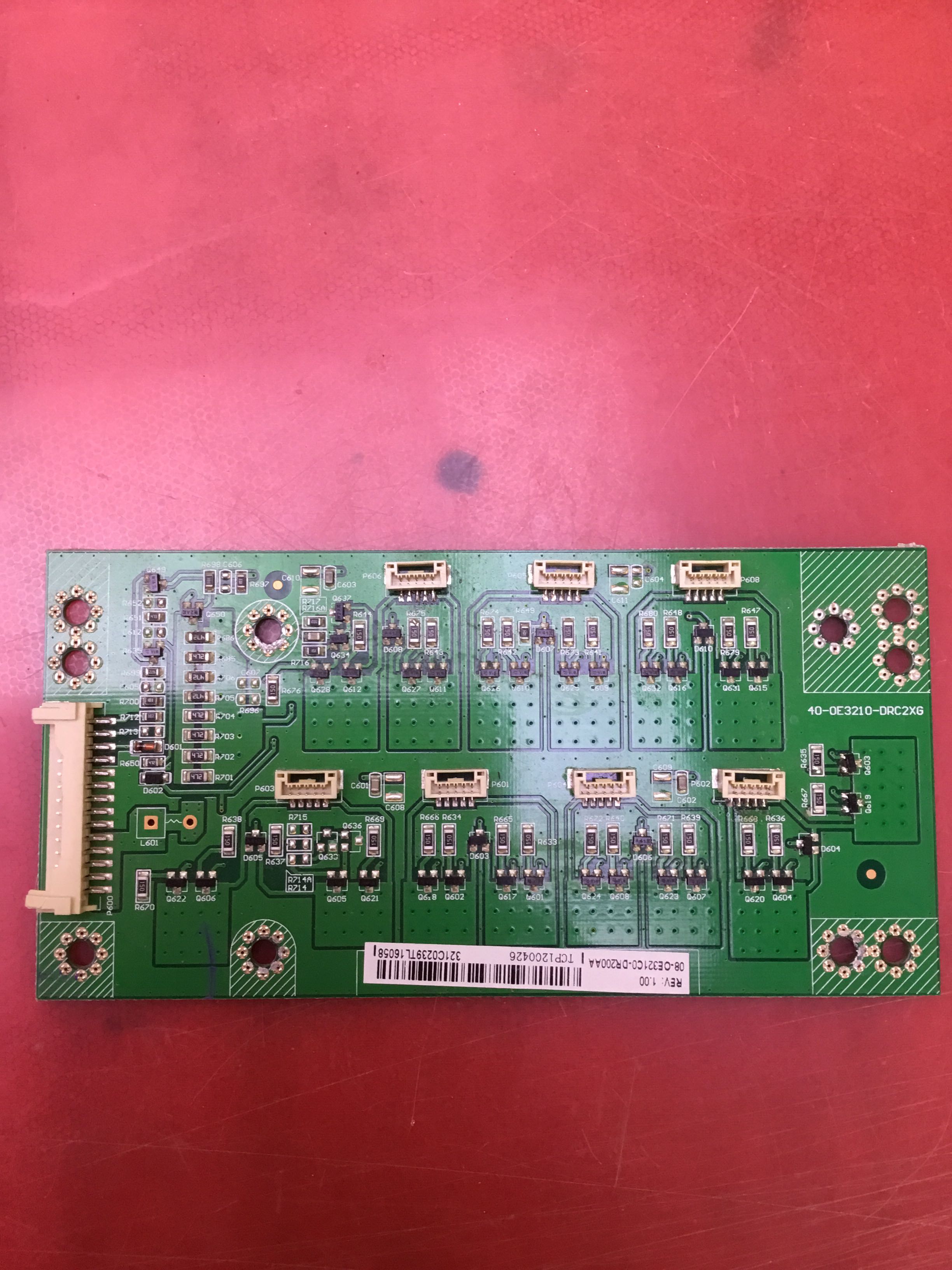 TCL 32寸 L32F3320B 3370B 背光恒流板高压板40-0E3210-DRC2XG