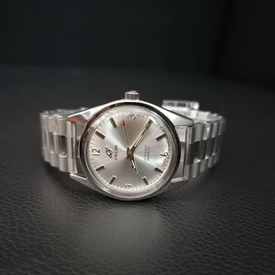 老人礼物 库存怀旧款 瑞士英纳表格夜光手动上弦机械男士 80年代老款