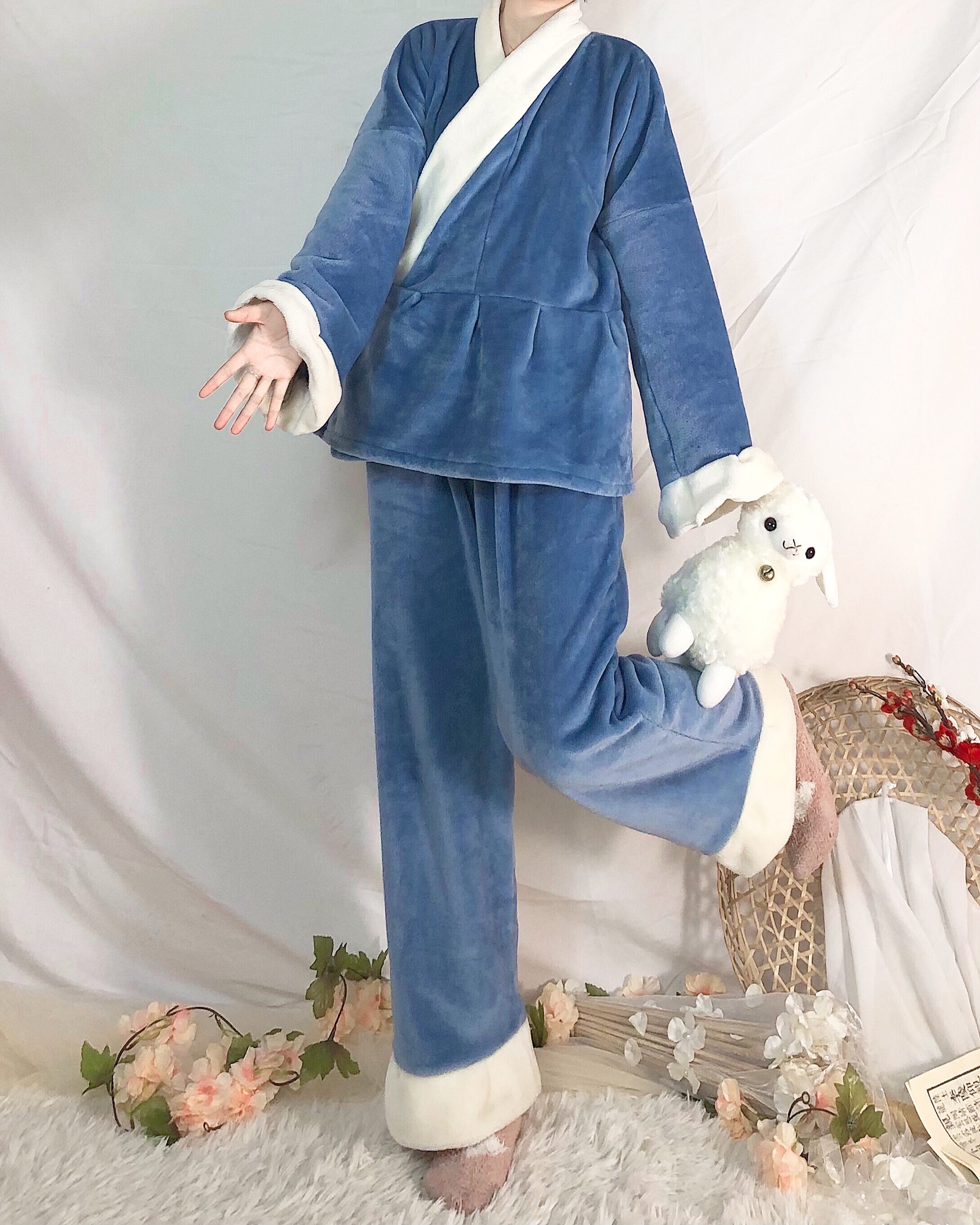 HANMOJI HANFU 가정 옷 귀여운 양면 플란넬 두꺼운 한 요소 개선 진 제 잠옷 가을 겨울 원본
