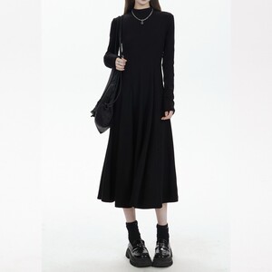 黑色长袖连衣裙女小个子简约百搭2025秋冬半高领内搭中长款裙子
