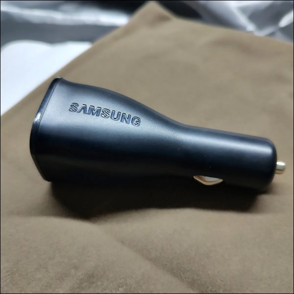 5V2A车载双口充电器适用海康威视360行车记录仪导航仪手机车充头