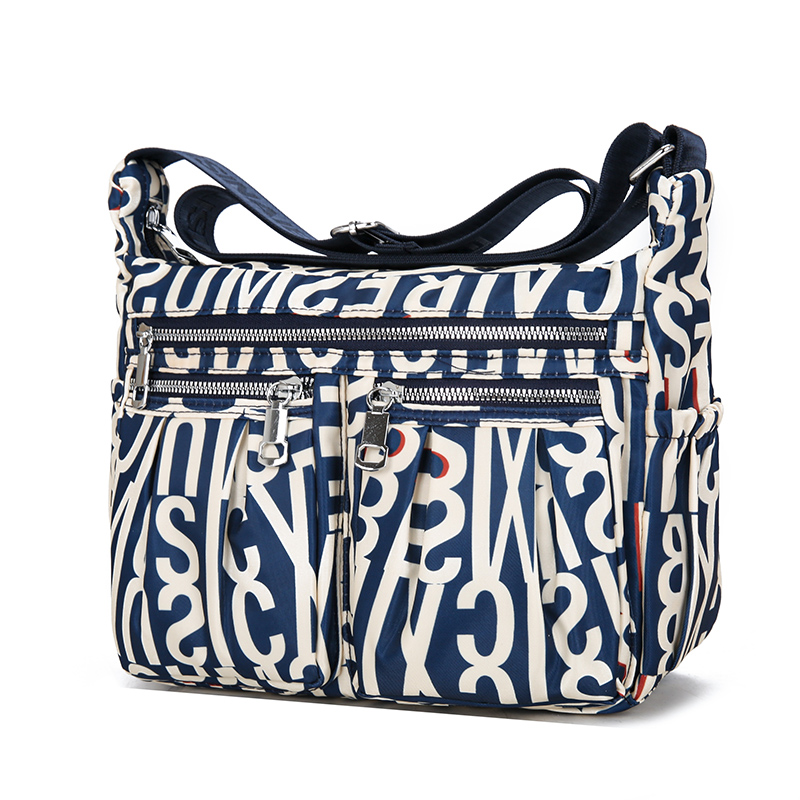 大容量单肩女包多隔层手机包日韩新款中年妈妈包老年人背包斜挎包