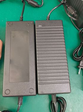15V16V17V18V19V20V21V22V23V24V25V26V27V28V29V10A电源适配器