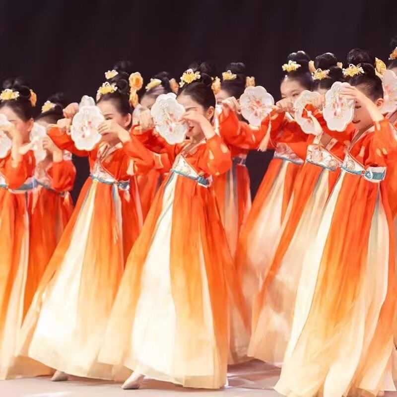 俏扇妆钿儿童古典舞演出服中国舞