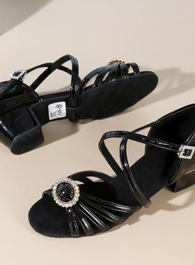 舞蔓恋专业儿童拉丁舞鞋初学者白色黑色低价批发国标比赛考级包邮