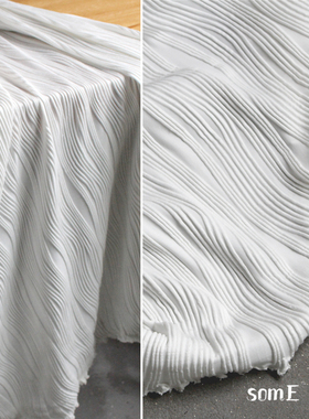 白色科罗拉立体条纹肌理弹力压褶皱艺术时装diy设计师服装面料