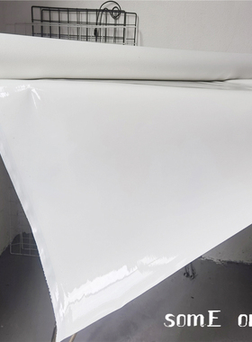 白色镜面皮革面料 进口人造仿皮服装皮革pu设计师立体轮廓面料