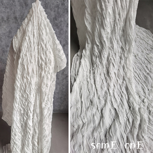 欧美皱巴巴条纹肌理布料微透光滑丝礼服打底衬衫裙服装设计师面料