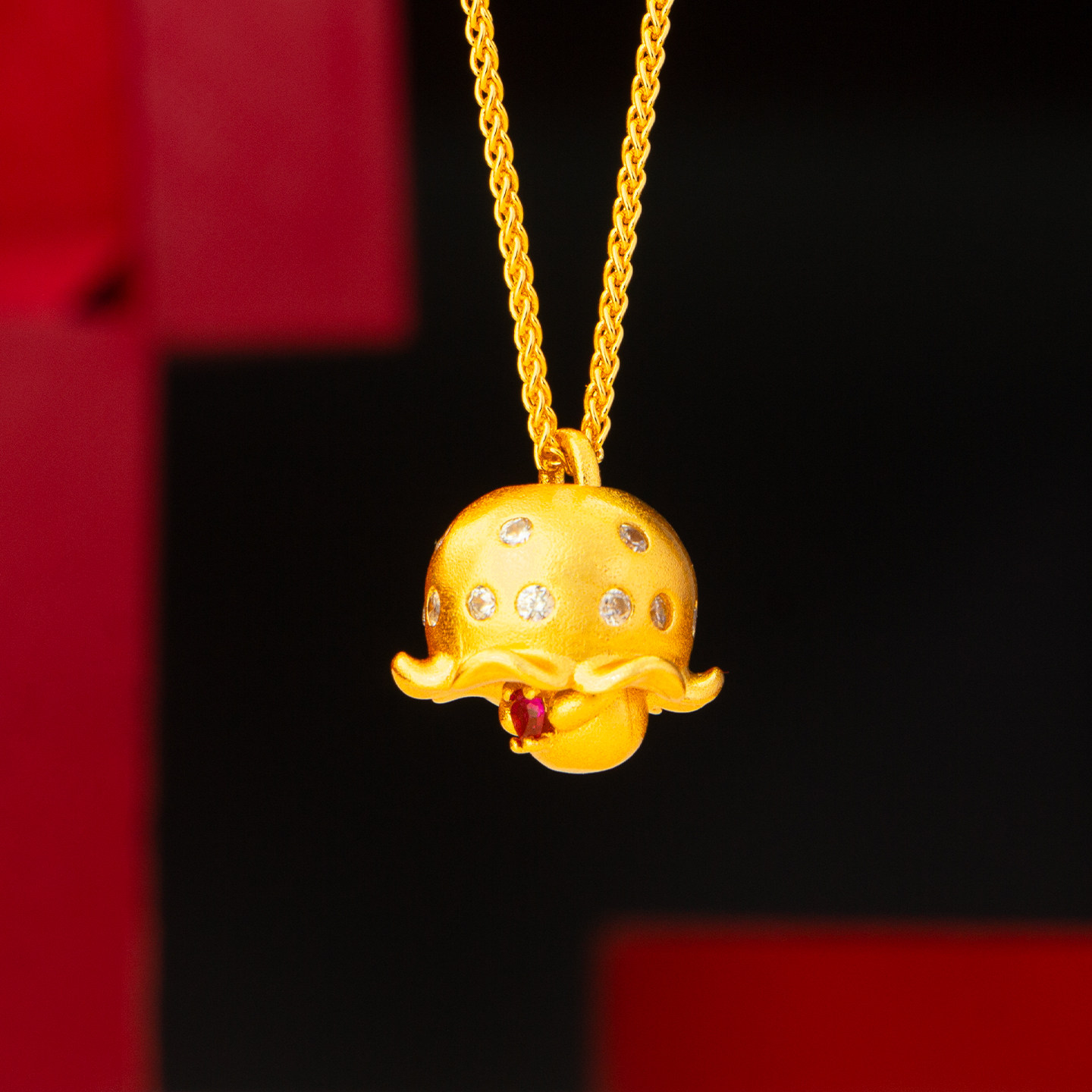 新款仿黄金色点钻蘑菇躲猫猫项链女款可爱小众设计招财猫挂坠饰品