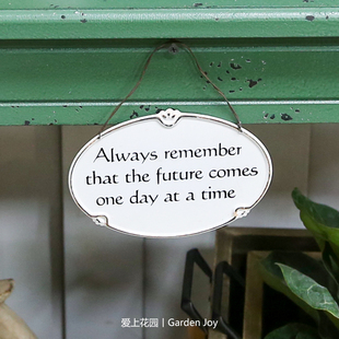 爱上花园  花园装饰 铁皮椭圆白色字母挂牌