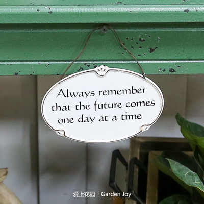 爱上花园椭圆白色字母挂牌