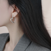 爆款 浪姐4同款 爱心耳环女耳钉轻奢小众高级方圆脸耳圈2025年新款