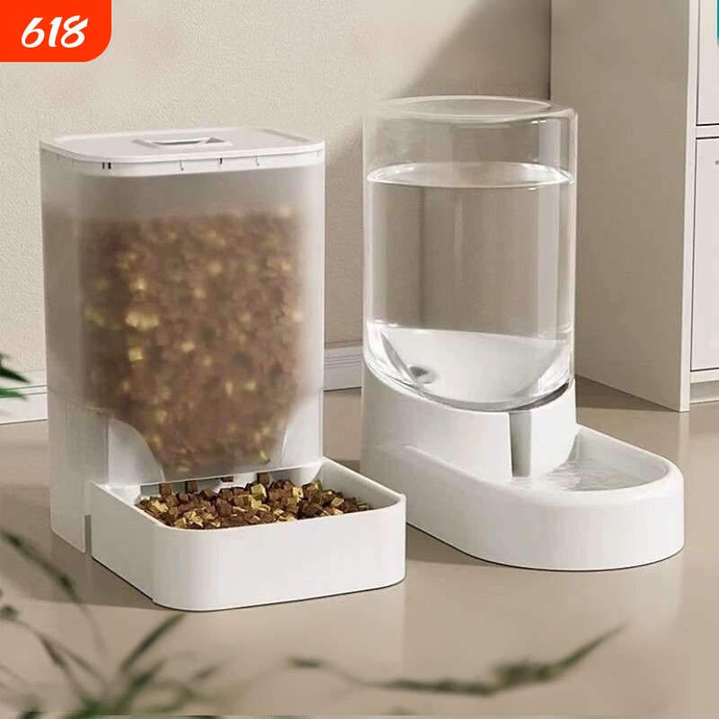 「宠生活」狗狗饮水机自动喂食器狗喂水猫咪喝水不插电水壶宠物用