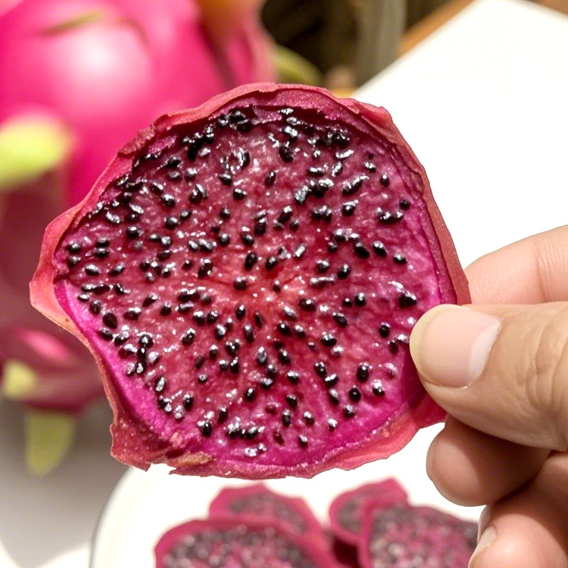 烘干红心火龙果干片即食水果干蜜饯果脯休闲零食孕妇儿童不加糖新