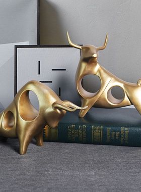 北欧创意牛摆件牛年客厅电视柜酒柜黑金色艺术工艺品抽象动物摆设