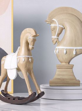 北欧仿木质纹理树脂工艺品马摆件客厅办公装饰品创意复古动物摆件