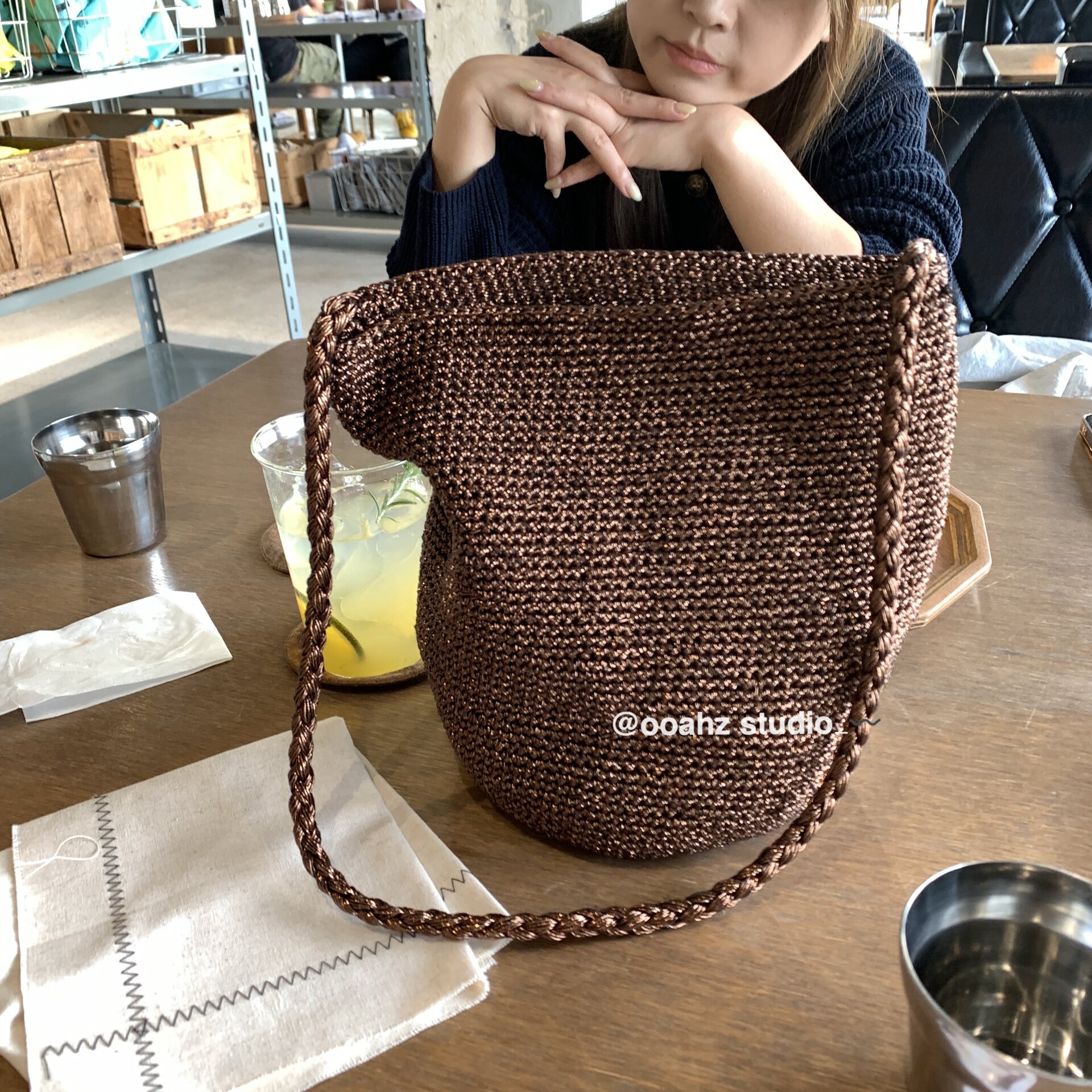 咖啡冷萃~金属线！小众手工编织银色手提包 韩国单肩包百搭水桶包,箱包皮具/热销女包/男包,通用款女包,淘宝优惠券,粉丝福利购,淘宝优惠卷