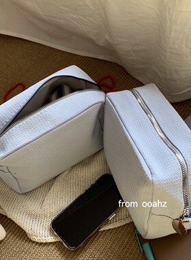 月亮六便士~盐系华夫格化妆包 大容量便携收纳包简约洗漱包手拿包