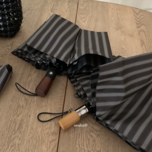 禁欲系绅士风~复古灰条纹木柄折叠雨伞 轻便型男友伞可防晒商务伞