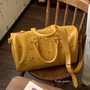 老钱风~仿鳄鱼皮纹路彩钻宝石斜挎包 大容量托特手提高级感旅行包