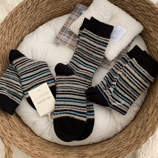袜子秋冬韩国ins博主撞色条纹袜中筒袜休闲百搭女袜 永远没烦恼