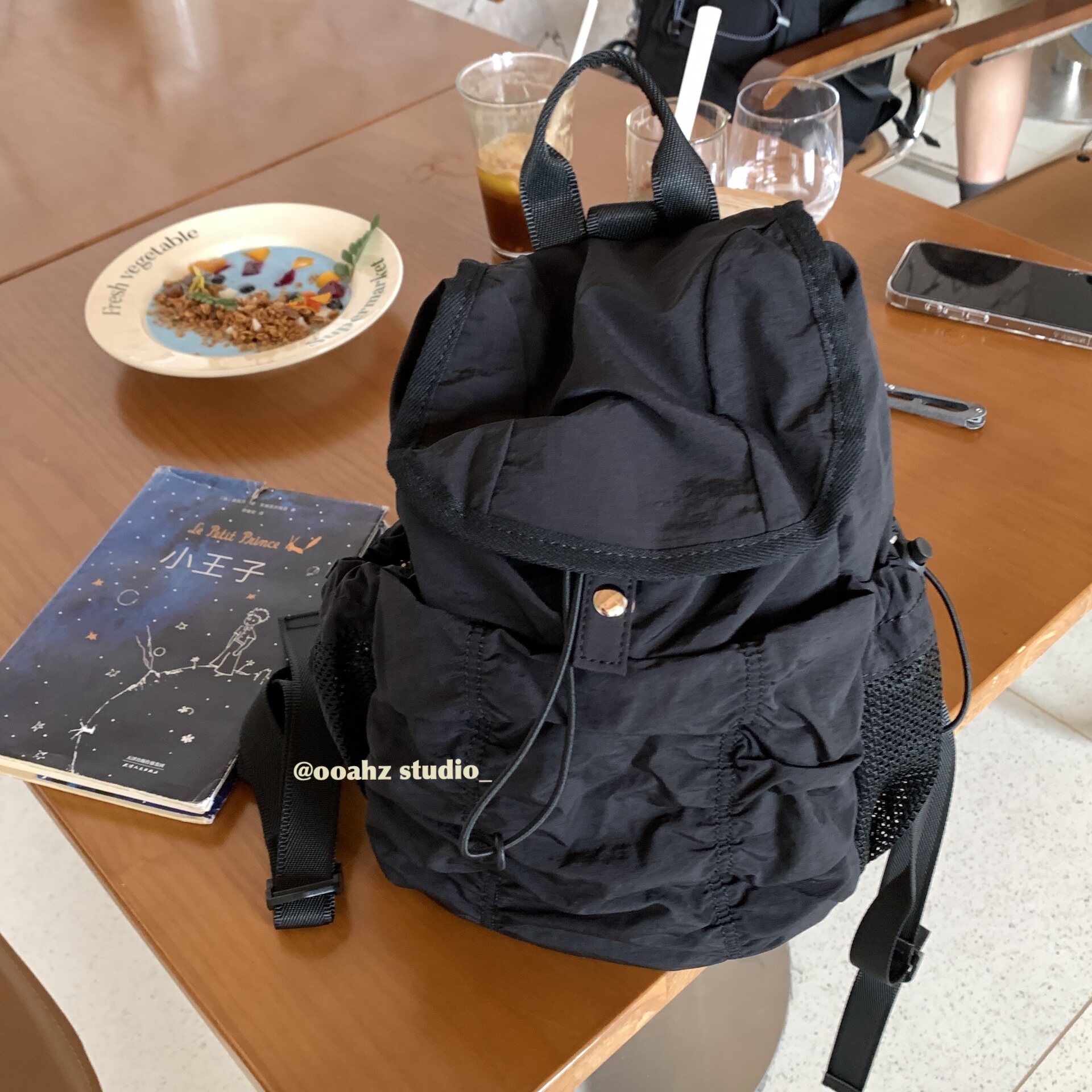 阿斯特黑~韩国高级感翻盖磁扣式双肩包 小众设计休闲书包褶皱背包,箱包皮具/热销女包/男包,通用款女包,淘宝优惠券,粉丝福利购,淘宝优惠卷