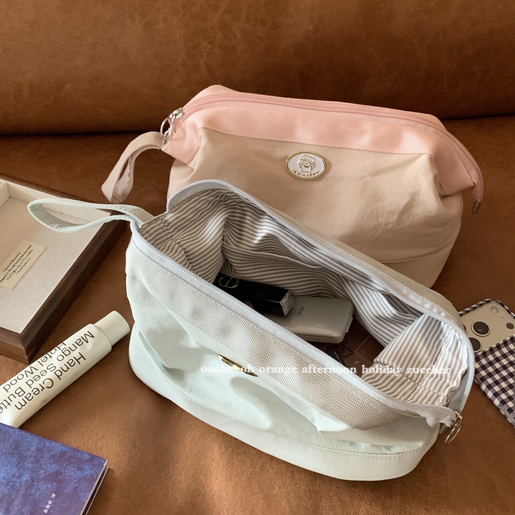 奶霜妆袋~马卡龙金属扣化妆包 定型开口挺立大容量便携洗漱收纳袋