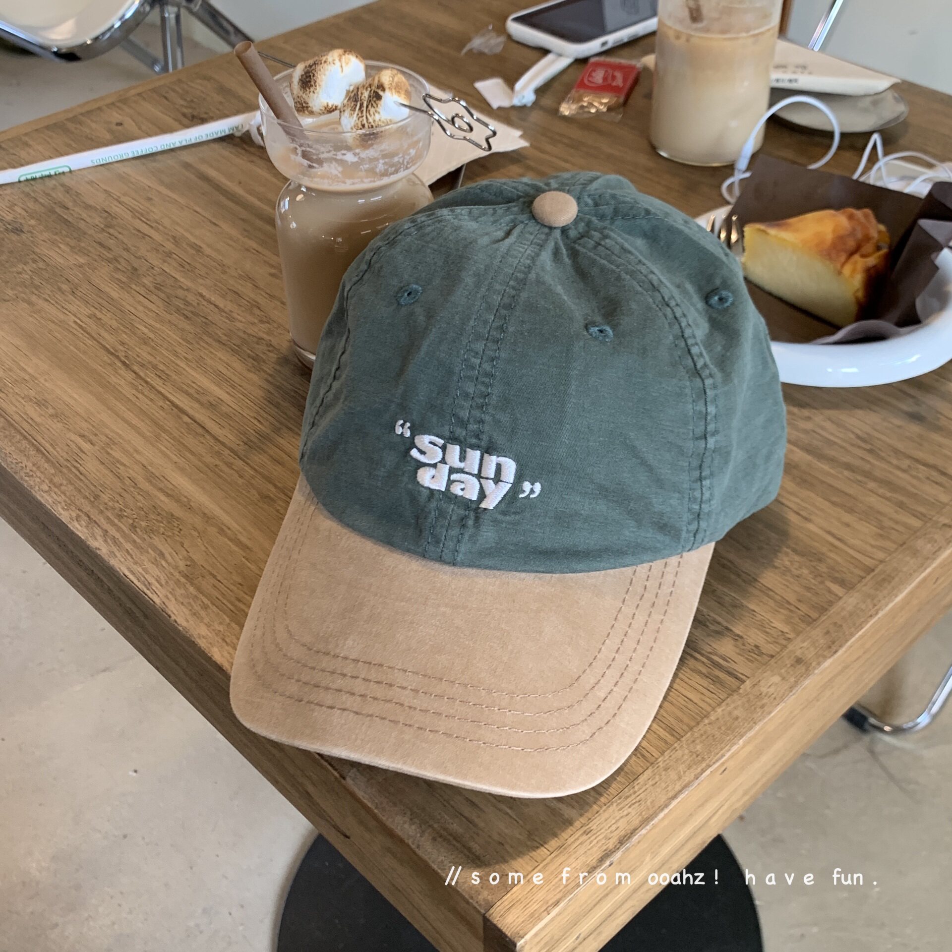 百搭撞色美式复古拼色鸭舌帽