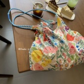 ins托特包休闲包 大容量薄款 花海 度假小碎花抽绳帆布单肩包包