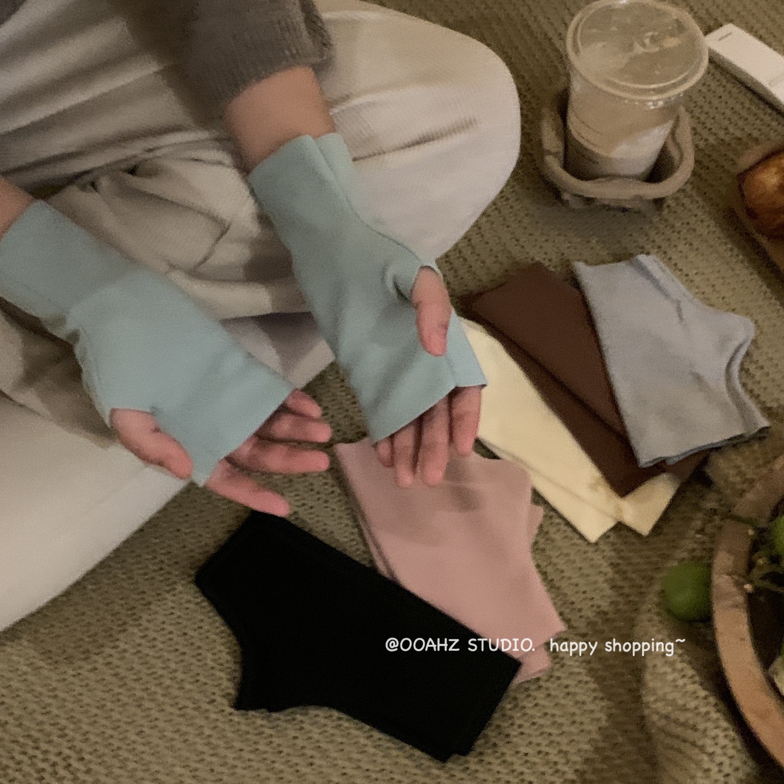 自发热半指德绒手套漏指骑车护腕