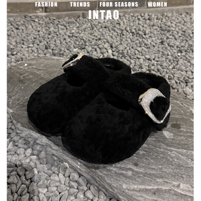 黑色小个子增高羊羔毛毛鞋