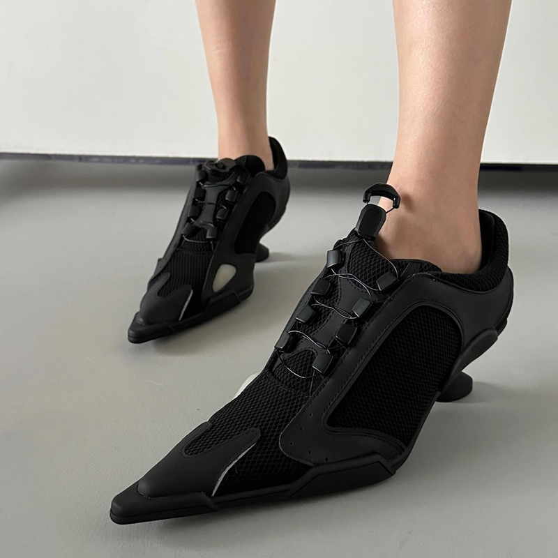 欧美风黑色尖头单鞋女春秋款