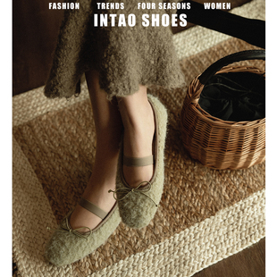 法式绿色玛丽珍毛毛鞋女冬加绒保暖平底棉鞋蝴蝶结温柔一字带单鞋