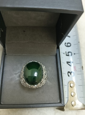 满绿翡翠a货冰糯种戒指