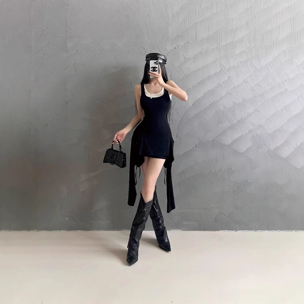 美式黑白撞色吊带两件套连衣裙女2025新款不规则收腰叠穿背心裙