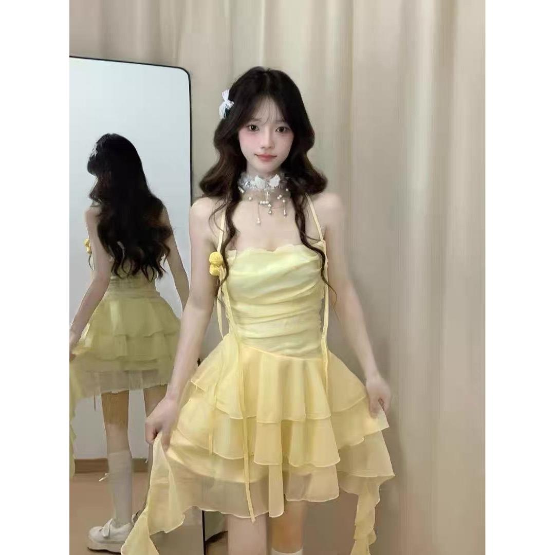 少女感约会初恋连衣裙夏季新款吊带裙收腰显瘦别致蓬蓬公主生日裙