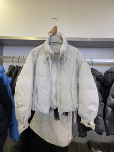 T.BECH韩系短款羽绒服女宽松高级感时尚洋气90白鸭绒泡芙外套冬装