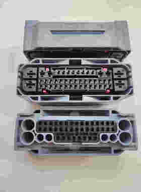 Delphi德尔福 33222138 46PIN接插件 原装现货