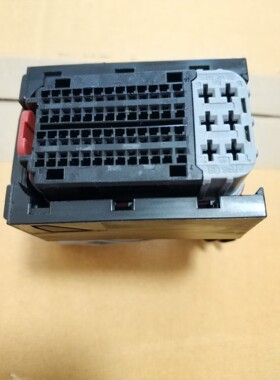 Delphi德尔福连接器15494596原装现货58芯接插件