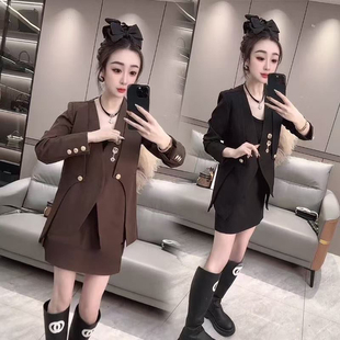 2026春季新款时尚套装气质轻奢轻熟通勤灰色西服半身裙俩件套装