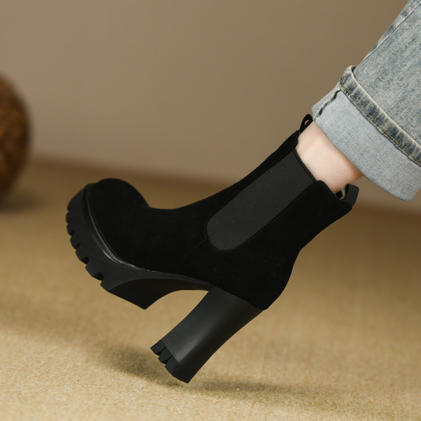 2025年冬季牛反皮超高跟粗跟厚底圆头拼接松紧口套筒切尔西短靴女,女鞋,切尔西靴,淘宝优惠券,粉丝福利购,淘宝优惠卷