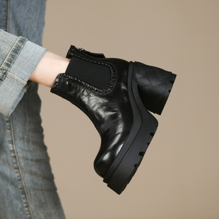 冬季新款头层牛皮超高跟粗跟厚底编织拼接松紧口后拉链时装短靴女