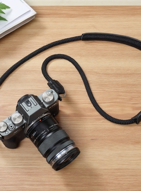 Tusksty原创8mm登山绳减压牛皮相机斜跨肩带适用富士XE5X100vxt5